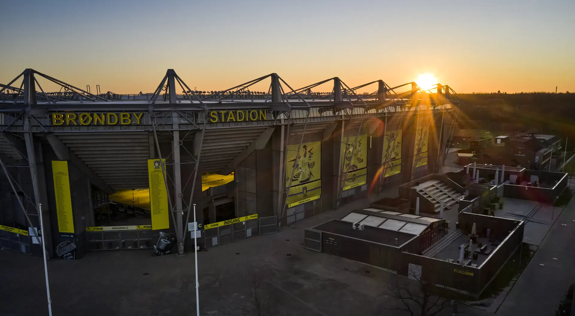 Vit møta Brøndby