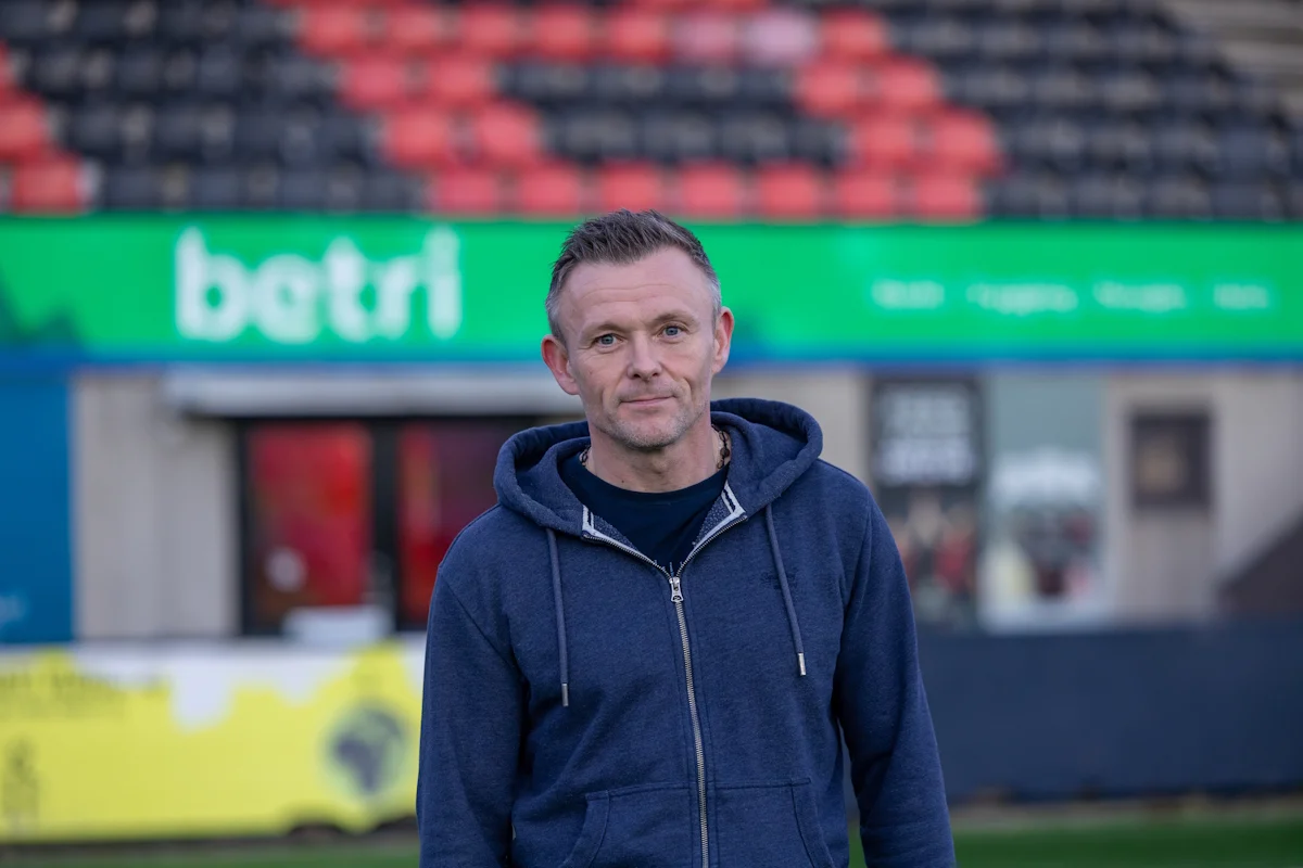 Vælkomin heim, Allan