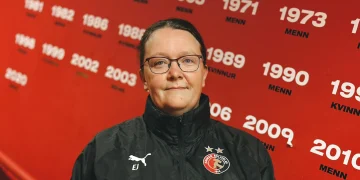 Eyðvør heldur fram hjá kvinnunum